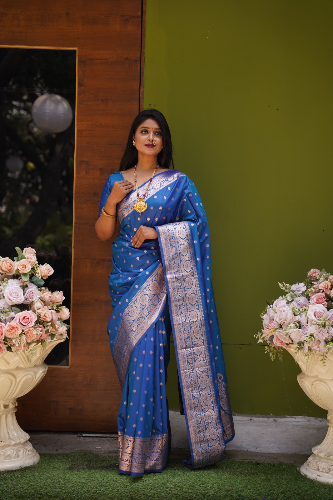 Soft And Pure Banarasi Silk Saree With Self Weaving Design & Rich Zari Weaving Pallu